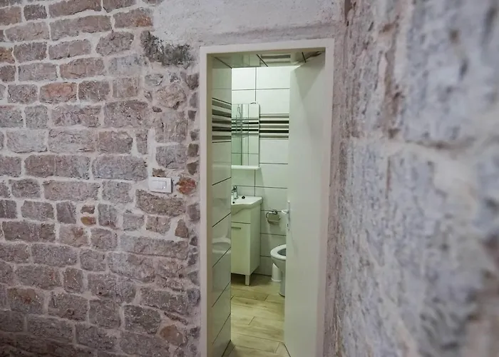 Apartment In The Old Of