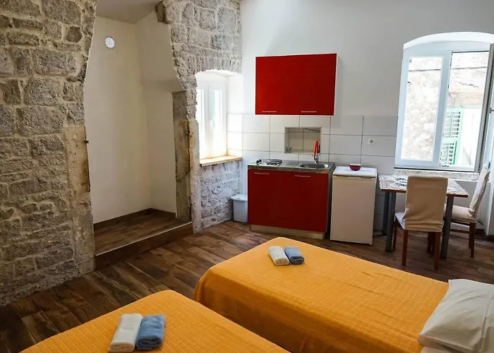 In The Old Of Apartment Šibenik